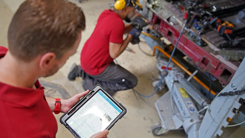 Ensemble, ils s'attaquent à la spirale des coûts et de l'efficacité